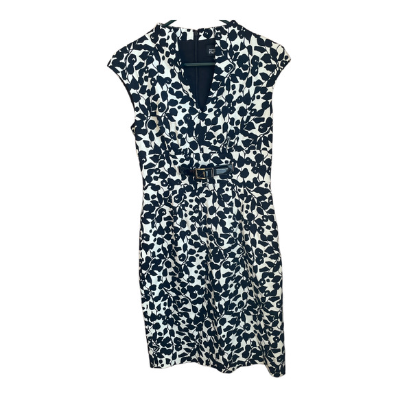 Adrianna Papell Black & White Floral Split Neck Belted Sheath Dress Size 6 - Picture 1 of 9
